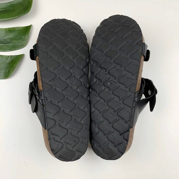 Kidmi Sandals Slip On Strappy Black Faux Leather Comfort Shoes Women's 37 US 7 - Picture 7 of 7